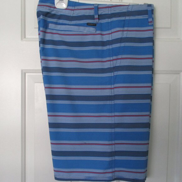 Quiksilver Amphibians Mens Blue Stretch Board Short Four Pockets - Size 36W - Picture 1 of 2